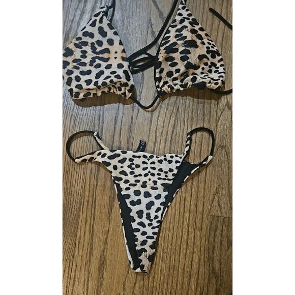 Pretty Little Things 2-Piece Cheeky Cheetah Bikini Women's Size 4 / 10 - Picture 2 of 5